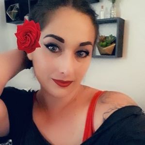 Meet your Posher, Julienne